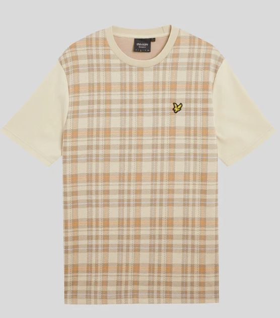Lyle and Scott Tartan Tee Classic Fit Short Sleeve Shirt with Iconic Tartan Pattern