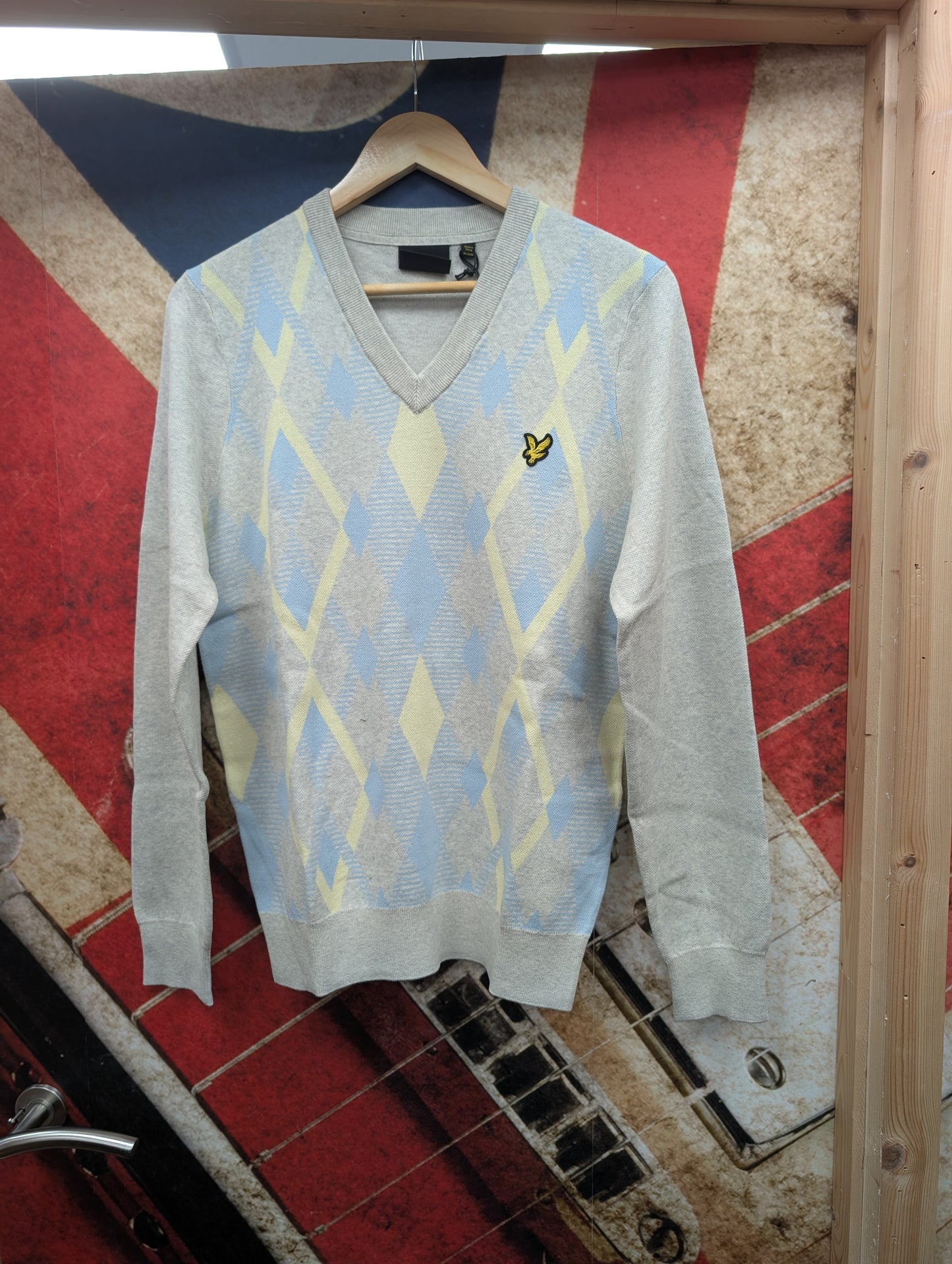 Lyle & Scott Cotton Argyle V Neck Jumper