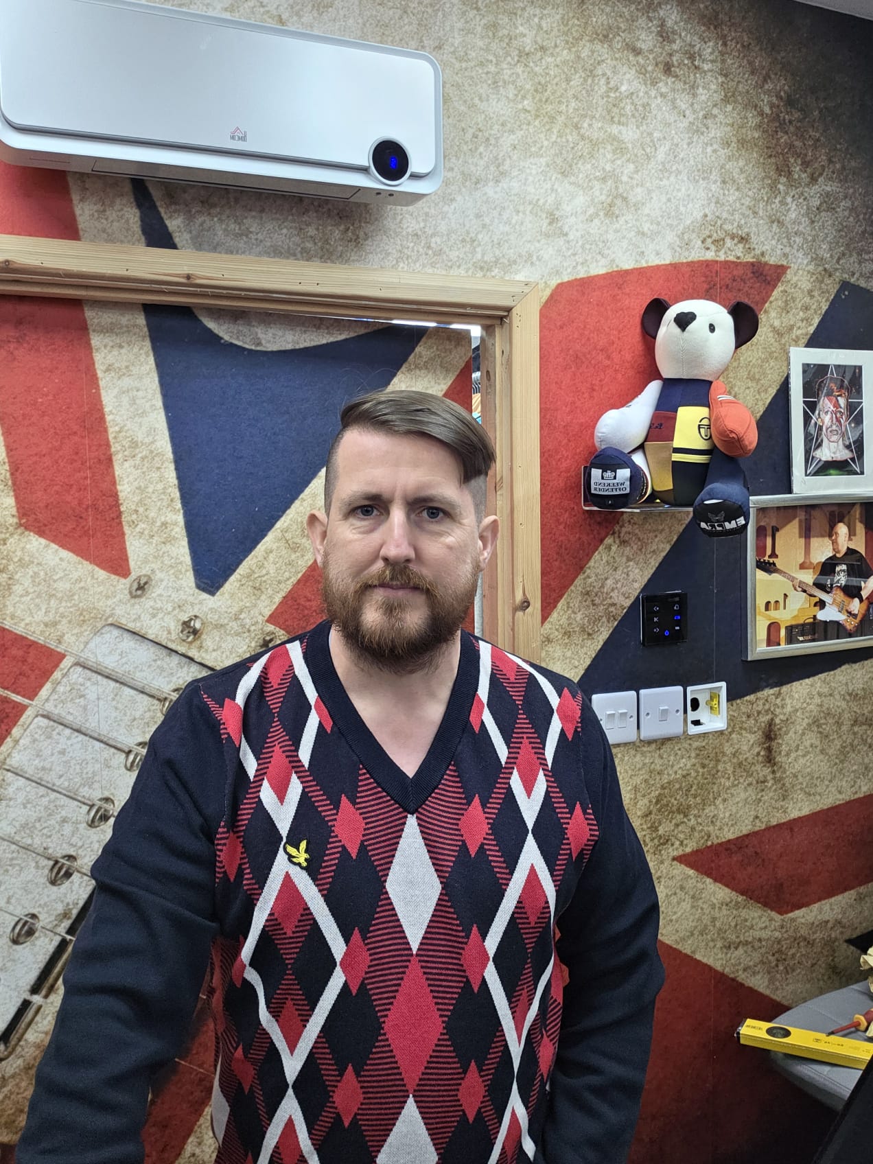 Lyle & Scott Cotton Argyle V Neck Jumper