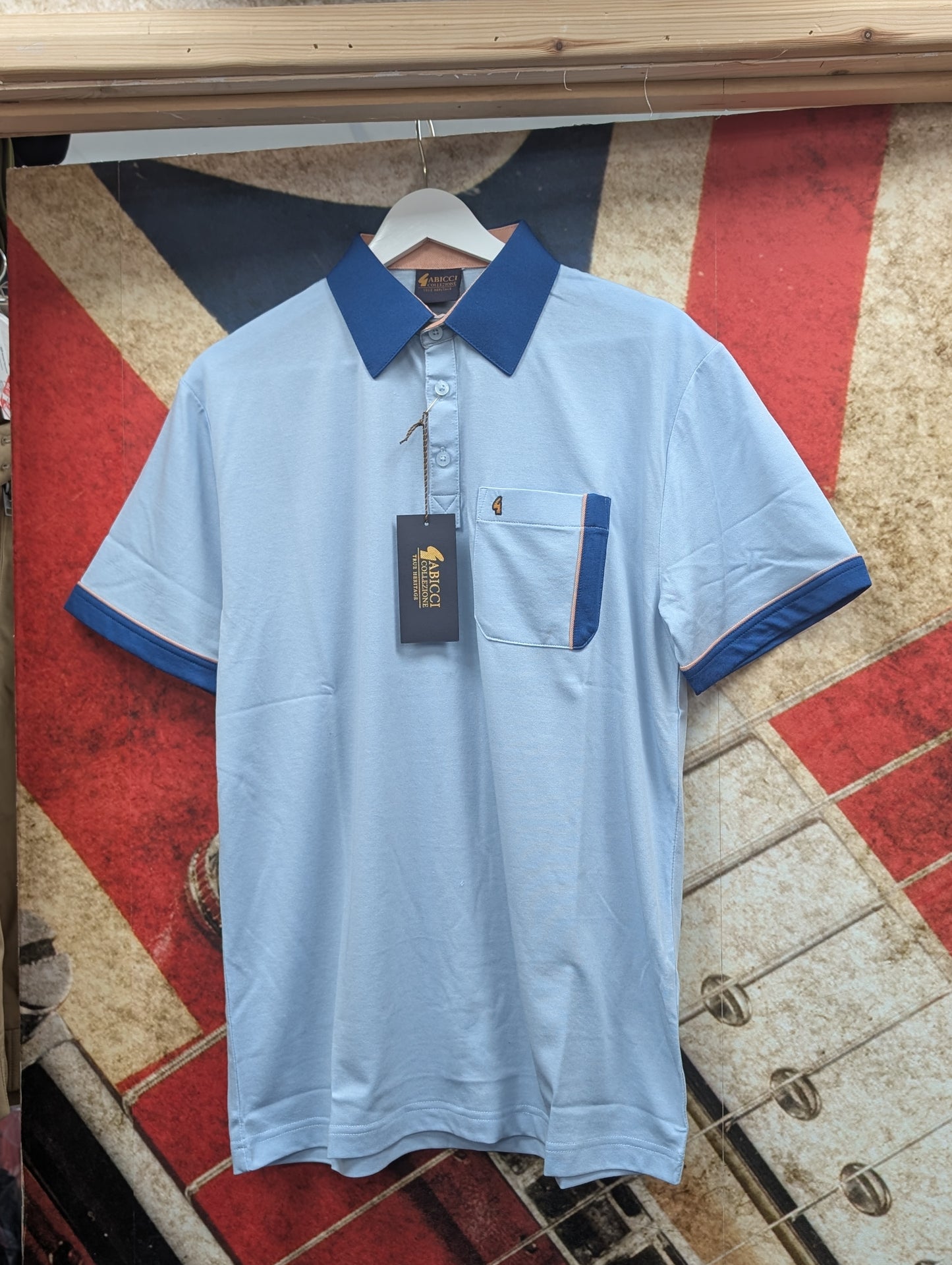 Gabicci Contrast Collar Pocket Polo