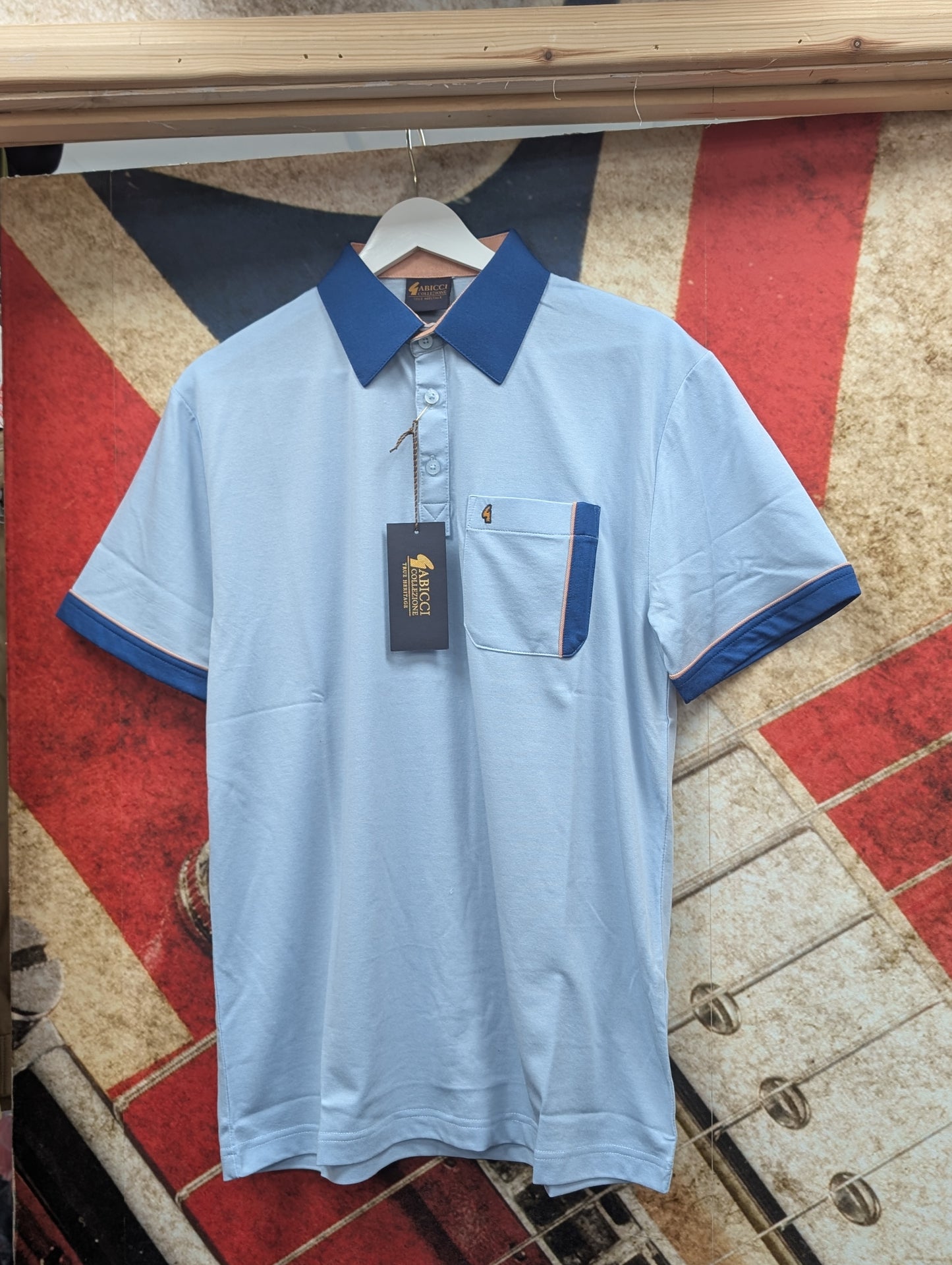 Gabicci Contrast Collar Pocket Polo