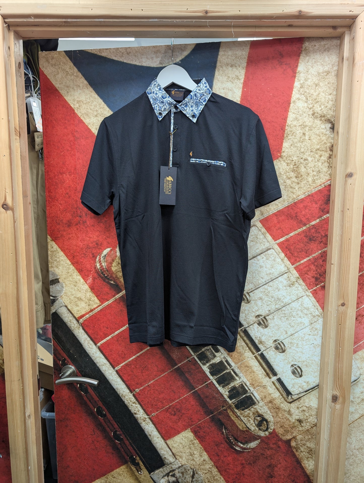 Gabicci Mooreland Paisley Collar Polo