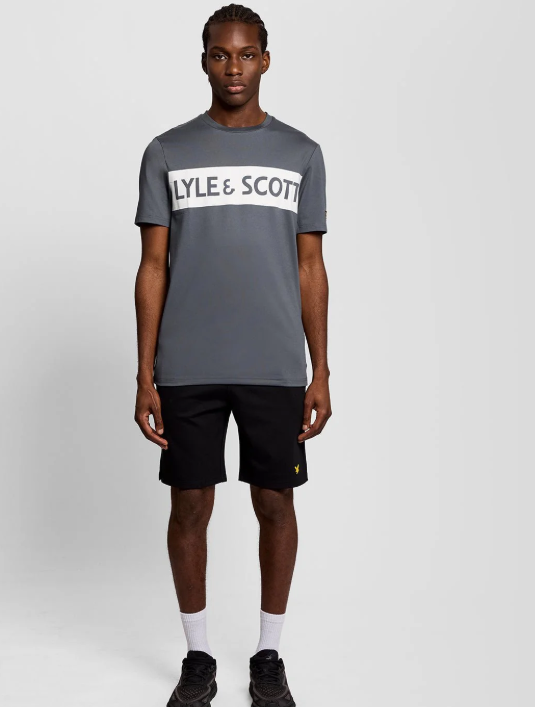 Lyle & Scott Sports Chest Branded T-Shirt