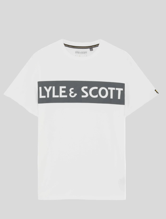 Lyle & Scott Sports Chest Branded T-Shirt