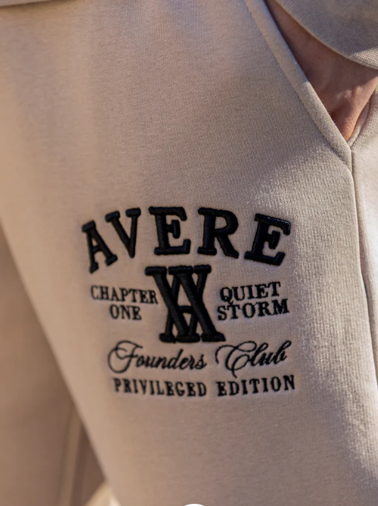 Avere Paradiso Black Open Hem Sweatpants